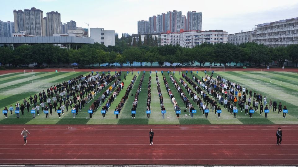 6 体操比赛.jpg